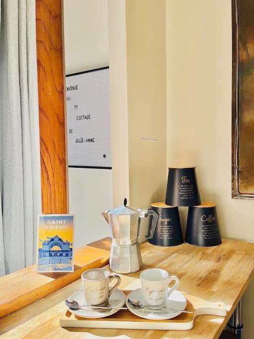 Le Cottage Breton, Hypercentre Historique Stb 쎙브히육 외부 사진
